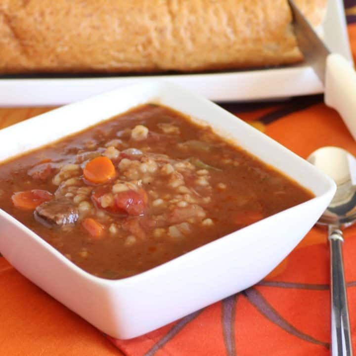 Slow Cooker Beef and Barley Soup