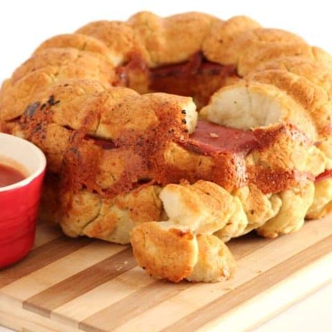 Pepperoni and Mozzarella Pull Apart by Noshing With The Nolands inspired by In the Kitchen with KP #SundaySupper