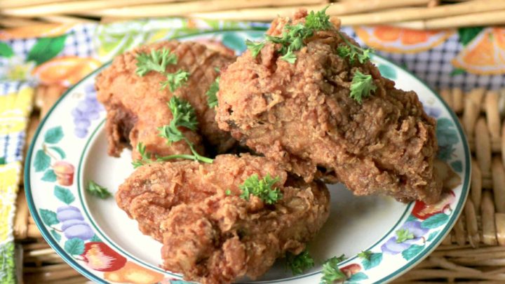 Picnic Basket Buttermilk Fried Chicken for #SundaySupper