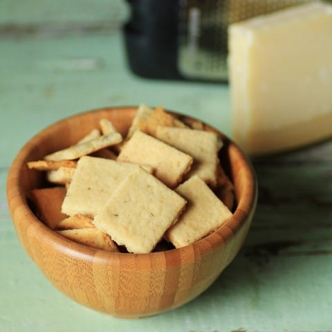 Parmesan Crackers in a wooden bowl