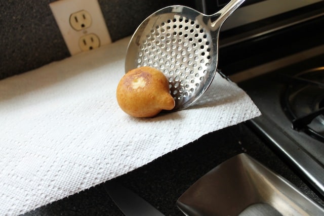 Deep-Fried Oreos by Food Lust People Love