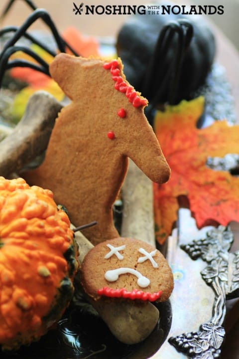 Headless Gingerbread Men by Noshing With The Nolands 