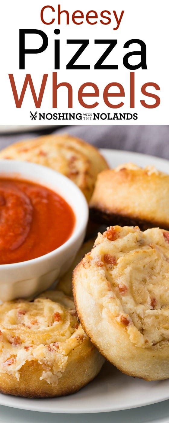 Cheesy Pizza Wheels #BreadBakers