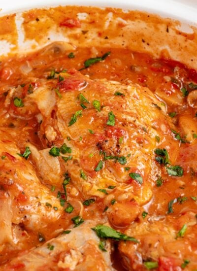 Overhead of chicken marengo in a pot.