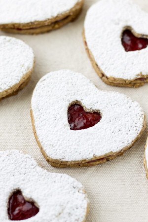 40 Valentine's Day Sweet Treats - Noshing With the Nolands