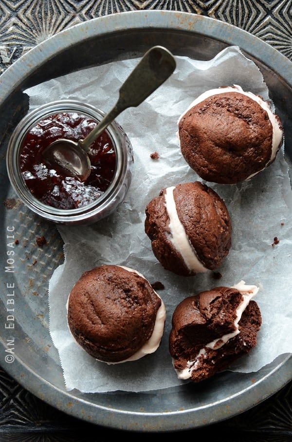 Small-Batch-Fudgy-Dark-Chocolate-Cookie-Sandwiches-with-Raspberry-Buttercream (Custom) (2)