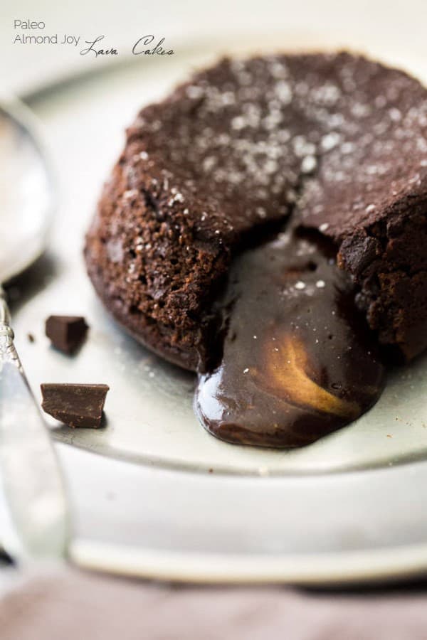 chocolate-lava-cake-photography (Custom) (2)