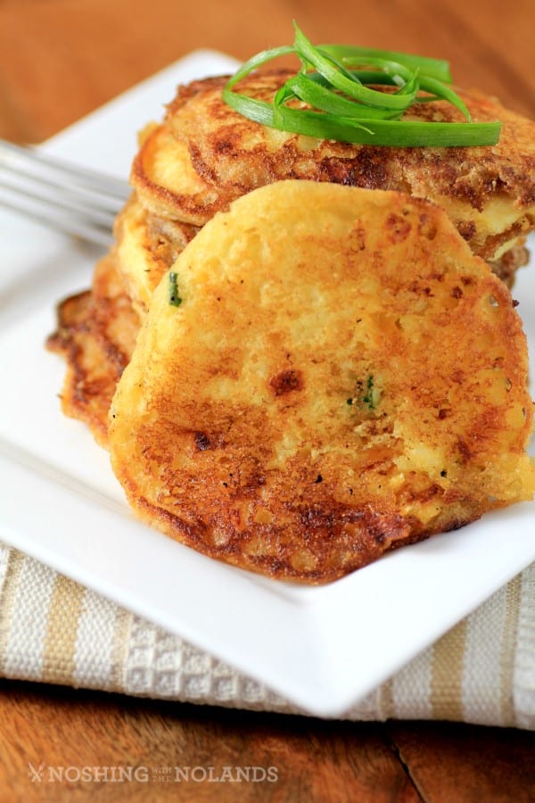 Savory Moments: Old-fashioned cornmeal griddle cakes