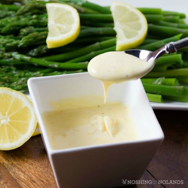 Asparagus with Easy Blender Hollandaise Sauce 