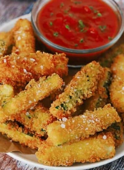 cropped-Fried-Zucchini-on-a-plate-with-tomato-sauce-680-x-1020.jpg