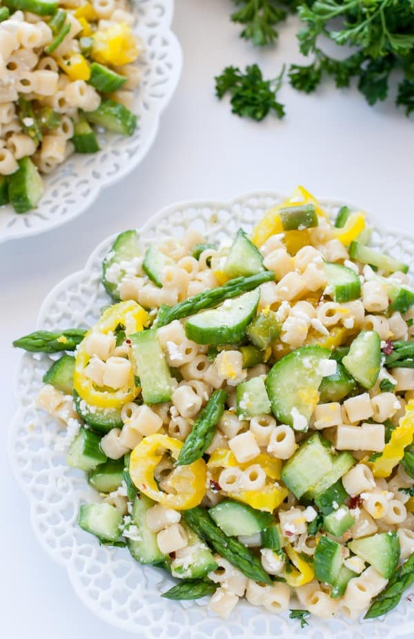 lemon-asparagus-pasta-salad-cucumber-feta-recipe-PEASANDCRAYONS-0521 (Custom) (2)