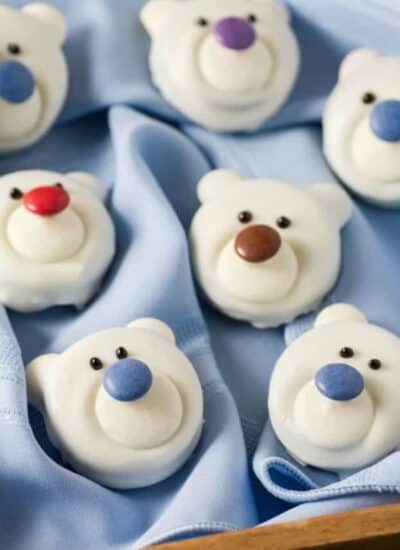 cropped-Polar-Bear-Cookies_-Custom.jpg