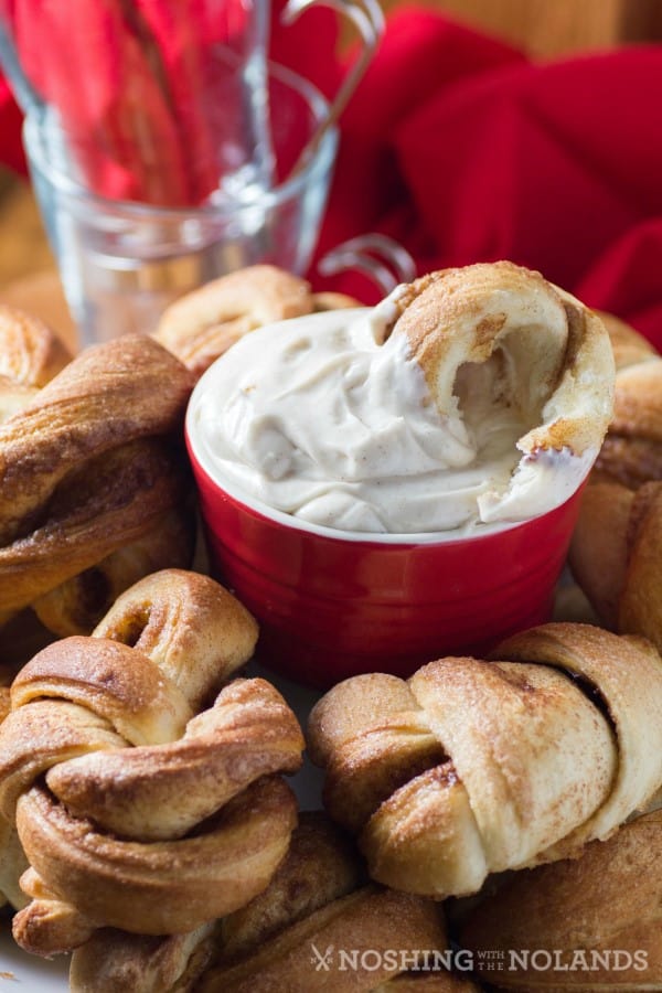 Cinnamon Knots with Cream Cheese Dip