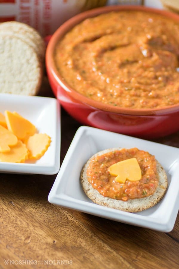 Healthy Roasted Red Pepper Dip