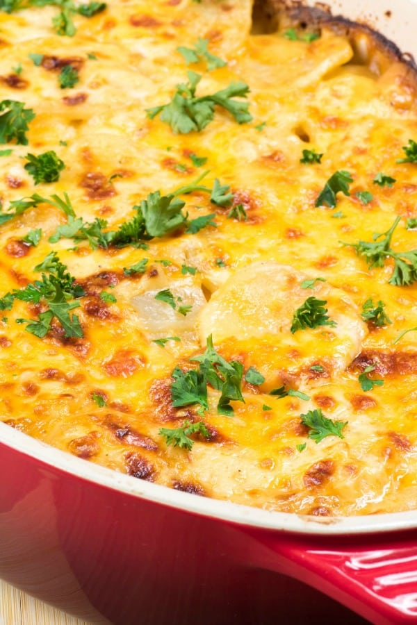 Cheesy Scalloped Potatoes