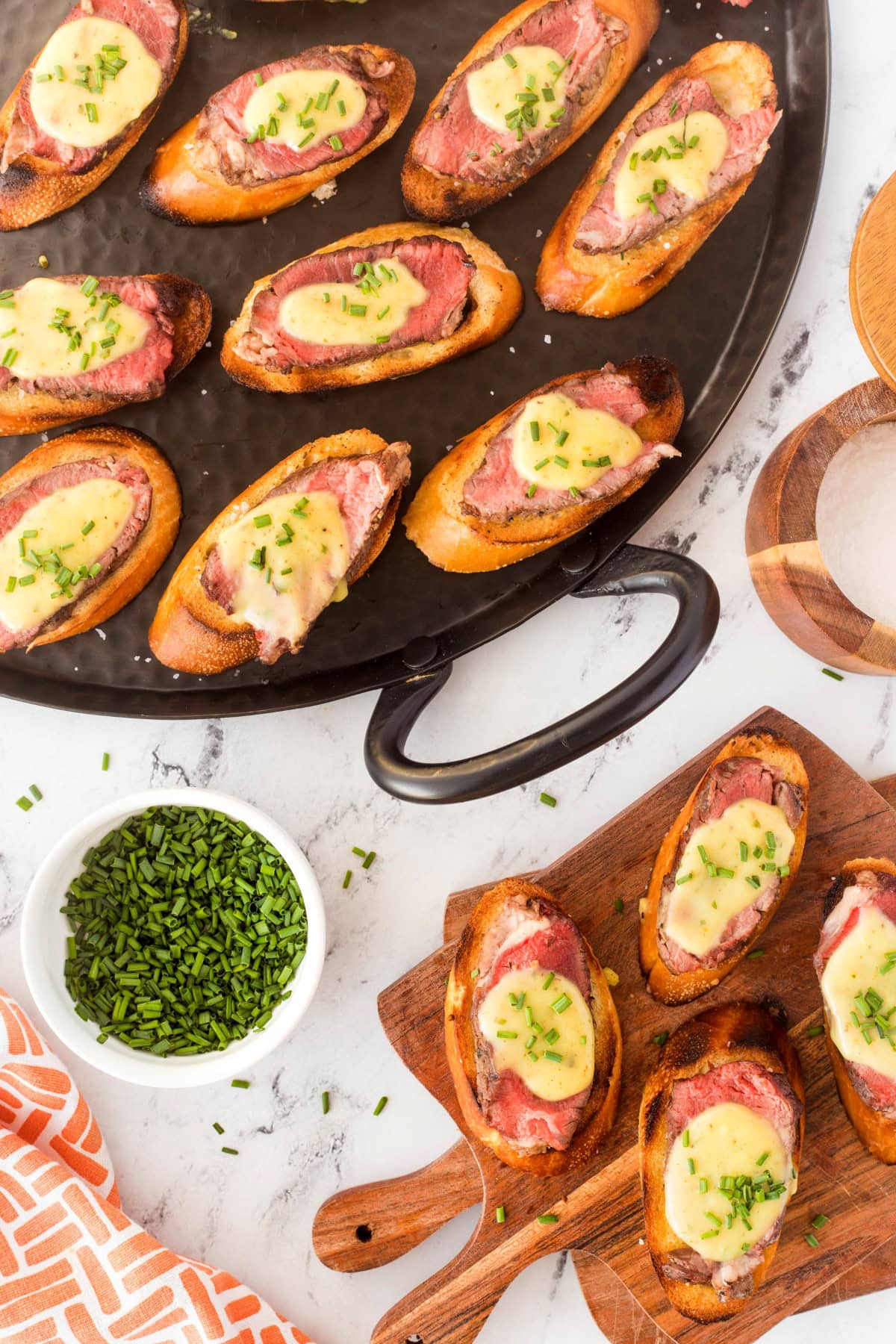 Grilled Beef Tenderloin Crostini with Bearnaise Sauce. 