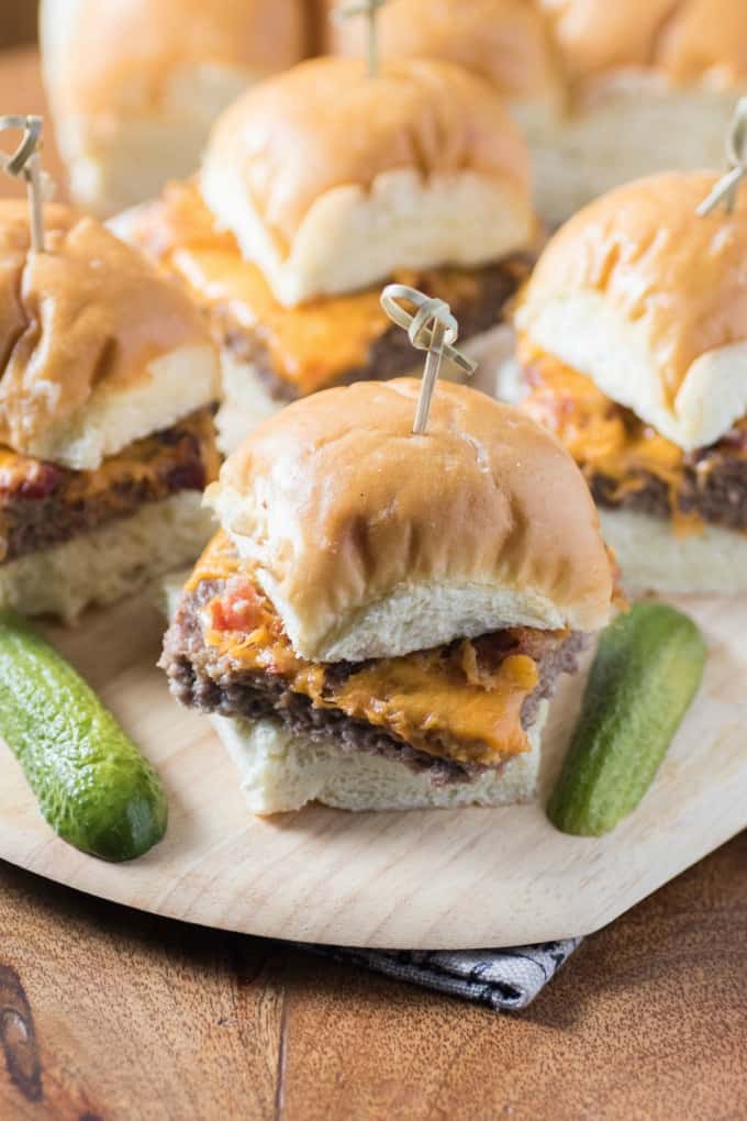 Baked Cheeseburger Bacon Sliders