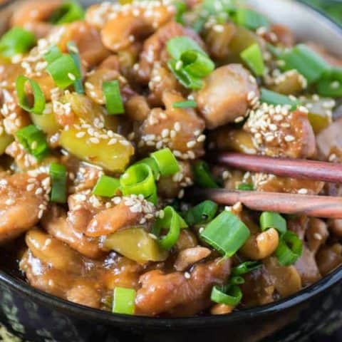 Slow Cooker Asian Cashew Chicken