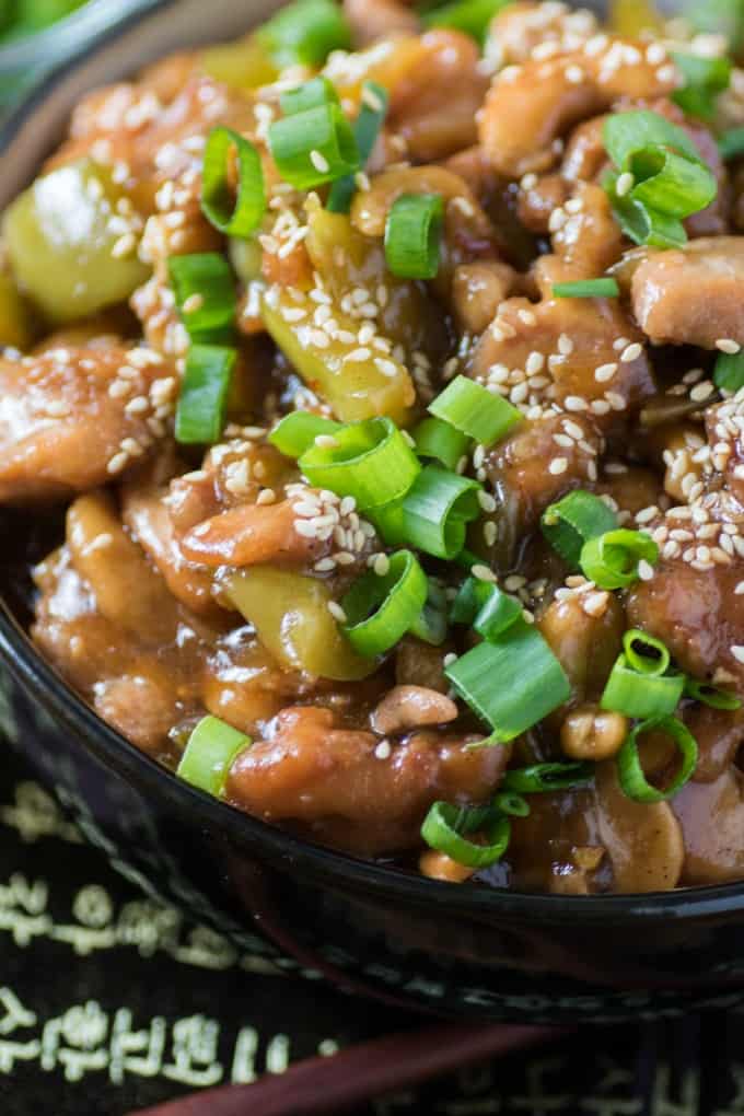 Slow Cooker Asian Cashew Chicken