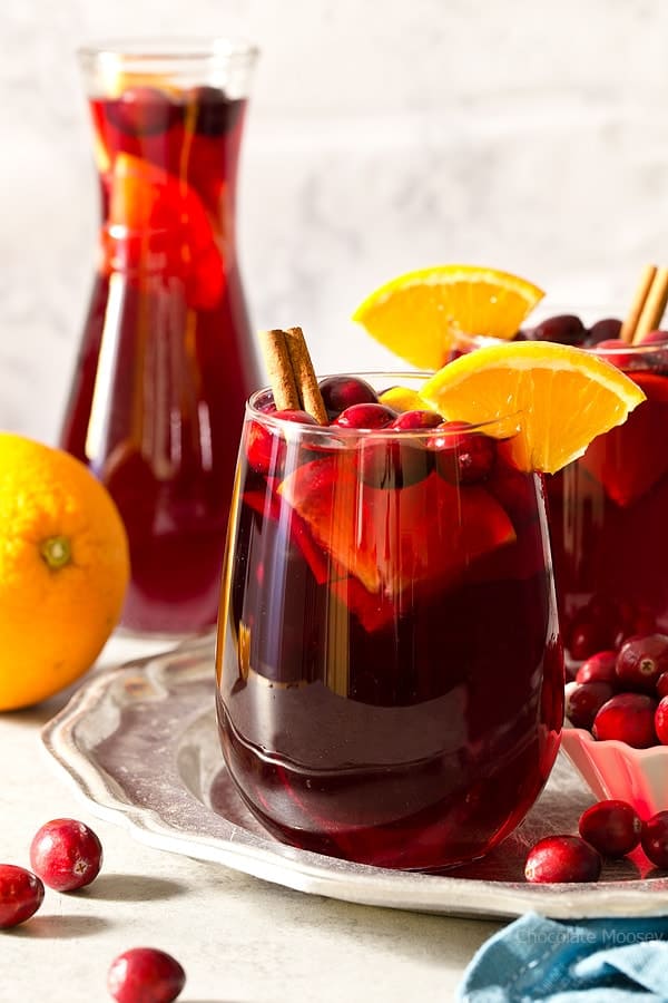 35 Festive Cocktails