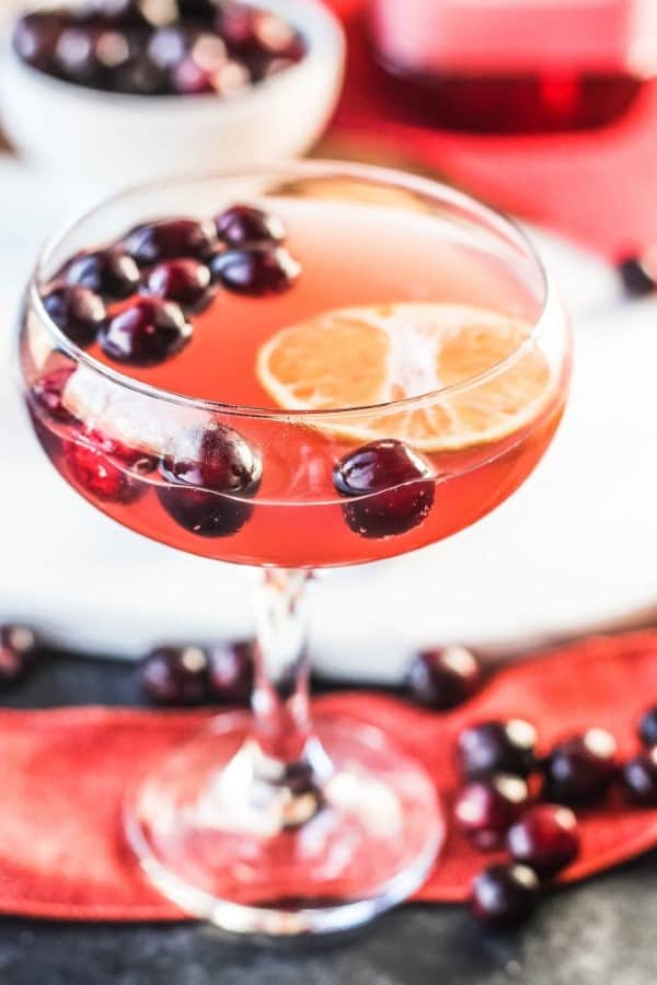 35 Festive Cocktails