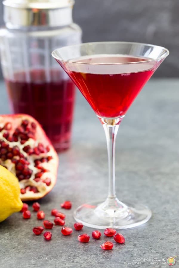 35 Festive Cocktails