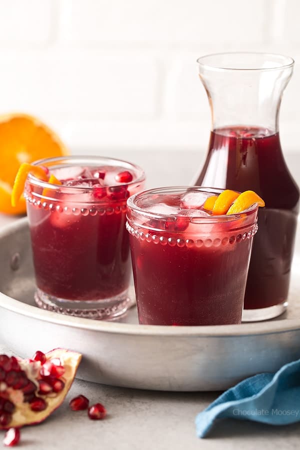 35 Festive Cocktails