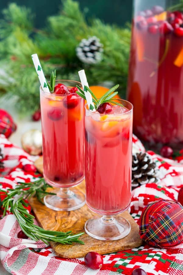 35 Festive Cocktails