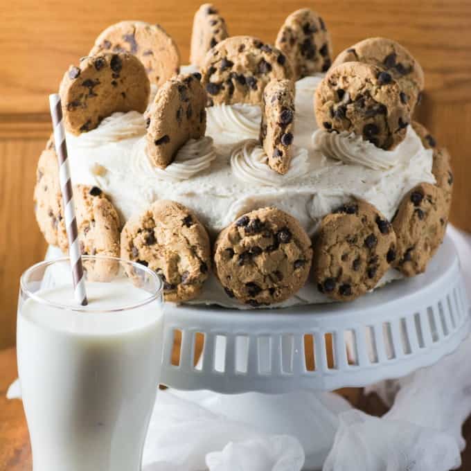 Milk and Cookies Cake