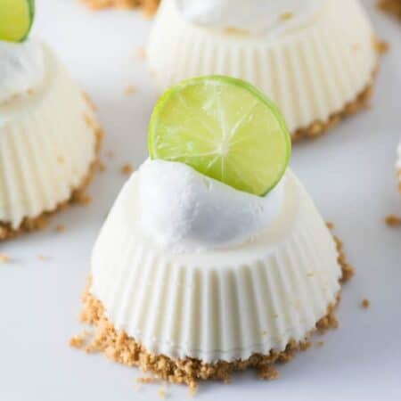 Mascarpone Key Lime Mini Pies - NWTN