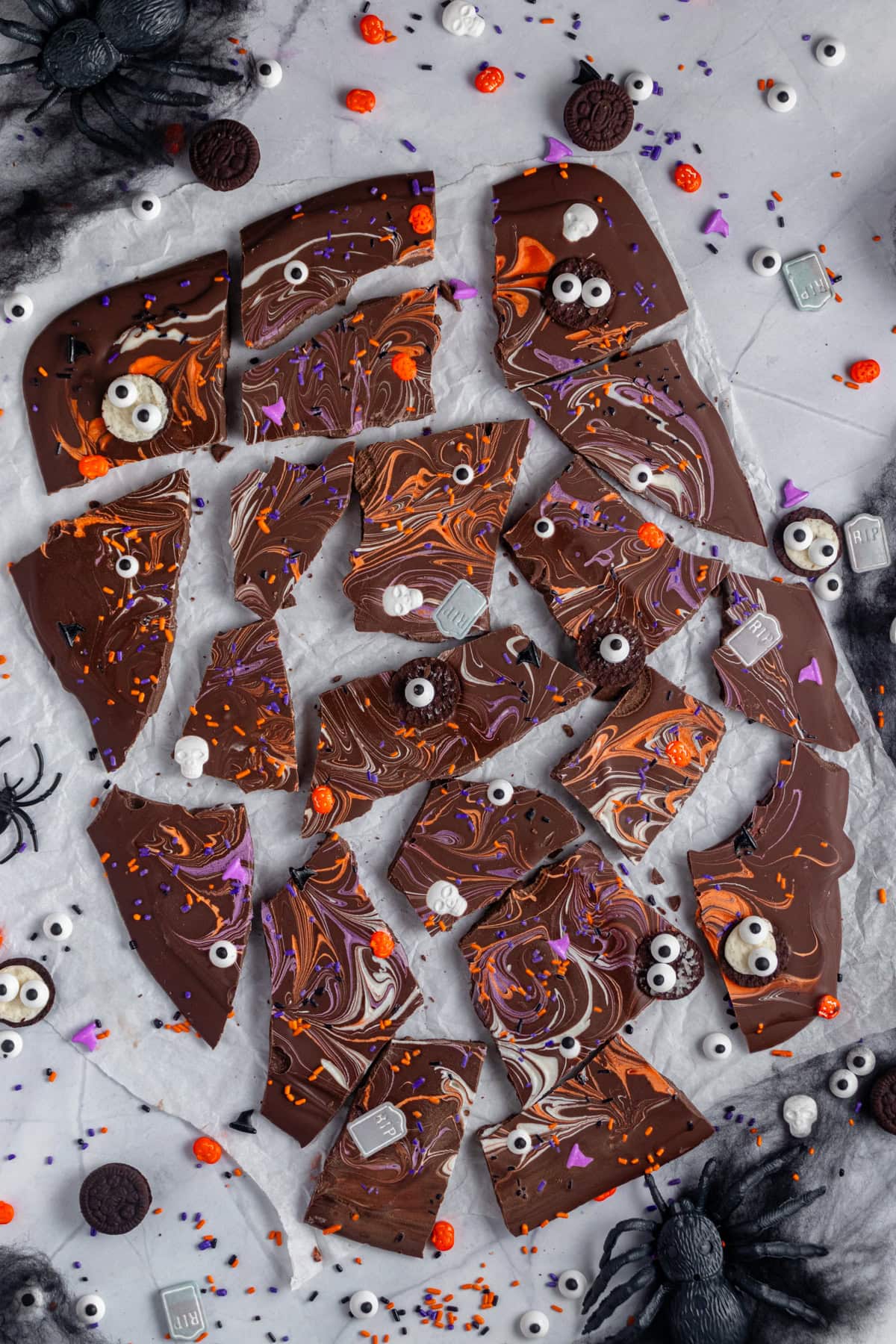 Broken Halloween Bark.