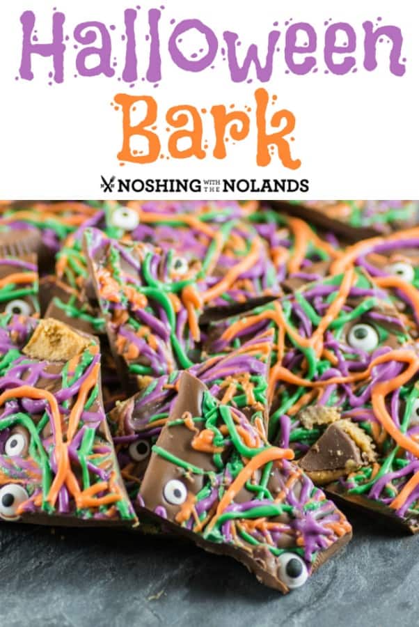 Halloween Bark is fun to make and delicious to eat. #Halloween #bark #candy #trickortreat
