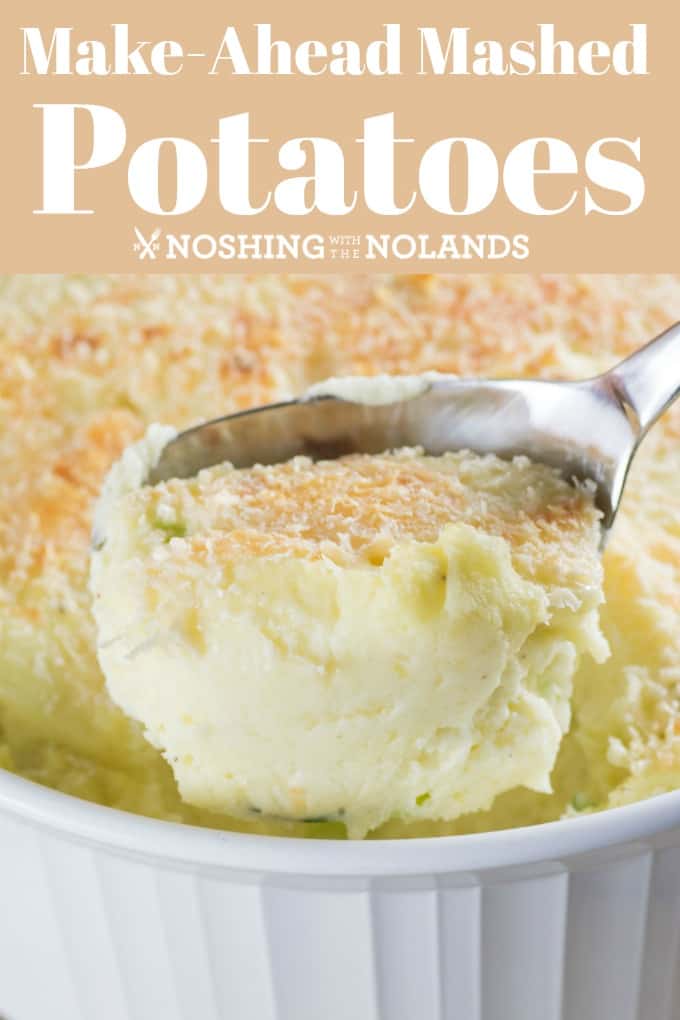 Make-Ahead Mashed Potatoes Recipe is the perfect side dish for the holidays!! #potatoes #makeahead #holidays #sidedish