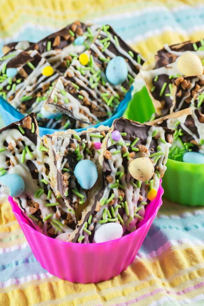 Spring bark in bowls