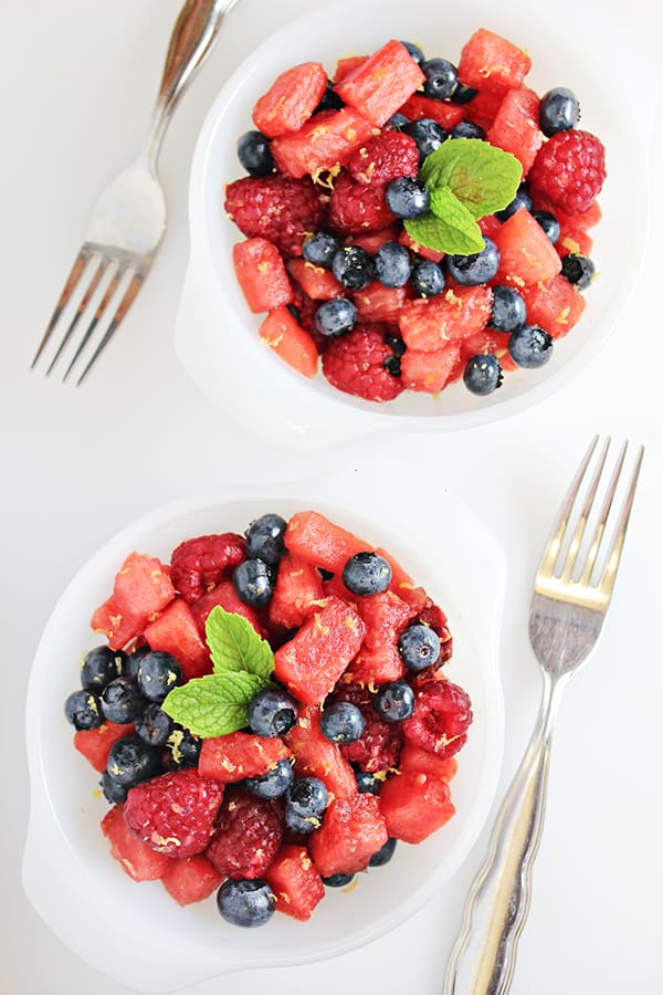 Summer Fruit Salad with Cinnamon-Honey Syrup Recipes in white bowls with forks