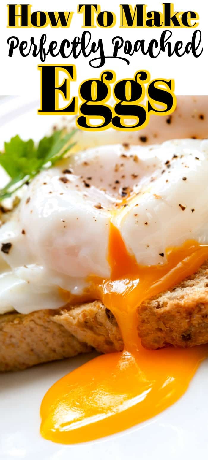 How to Make Perfectly Poached Eggs is easier than you think. Their richness adds so much to a simple breakfast to an elaborate Eggs Benedict! #poachedeggs #howto #eggs #breakfast #brunch