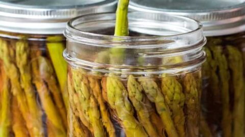 Spicy Pickled Asparagus
