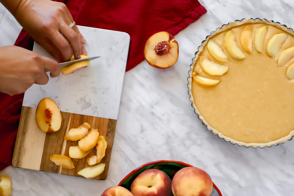 Making peach pie