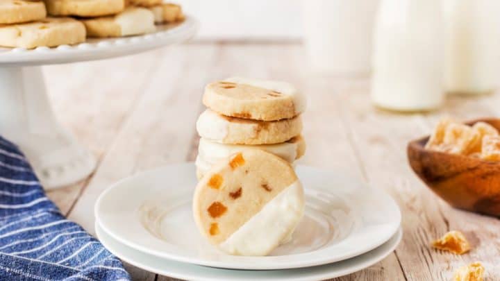 White Chocolate Ginger Shortbread