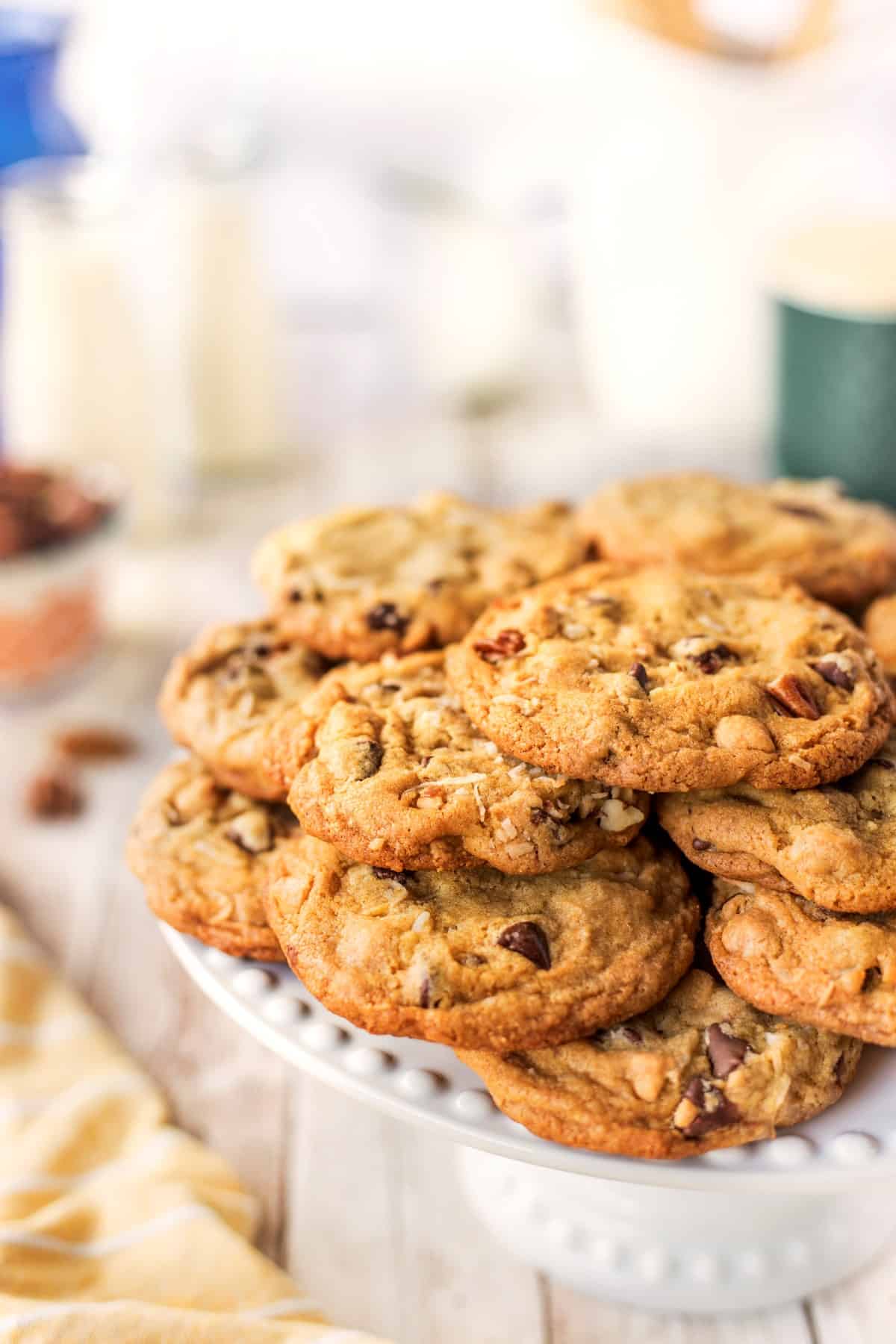 Kitchen Sink Cookies - Noshing With the Nolands