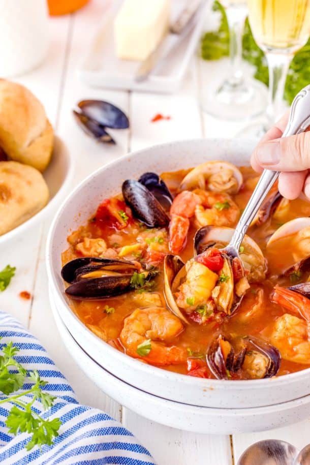 Cioppino Recipe - Seafood Lover's Stew - Noshing With the Nolands