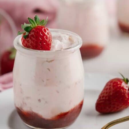 Easy Strawberry Mousse hero.