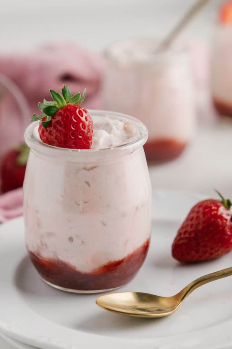 Noshing With the Nolands - Easy Strawberry Mousse
