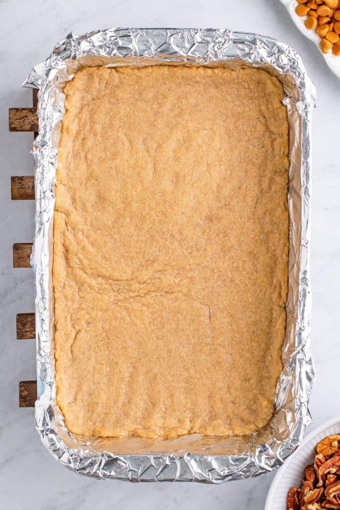 Baked cookie layer