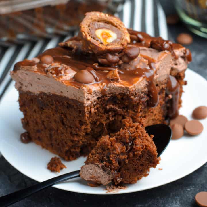 Ferrero Rocher Chocolate Poke Cake
