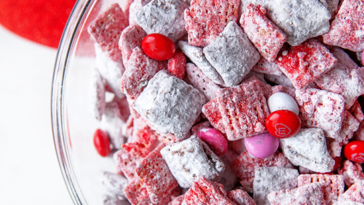 Valentine's Day Puppy Chow