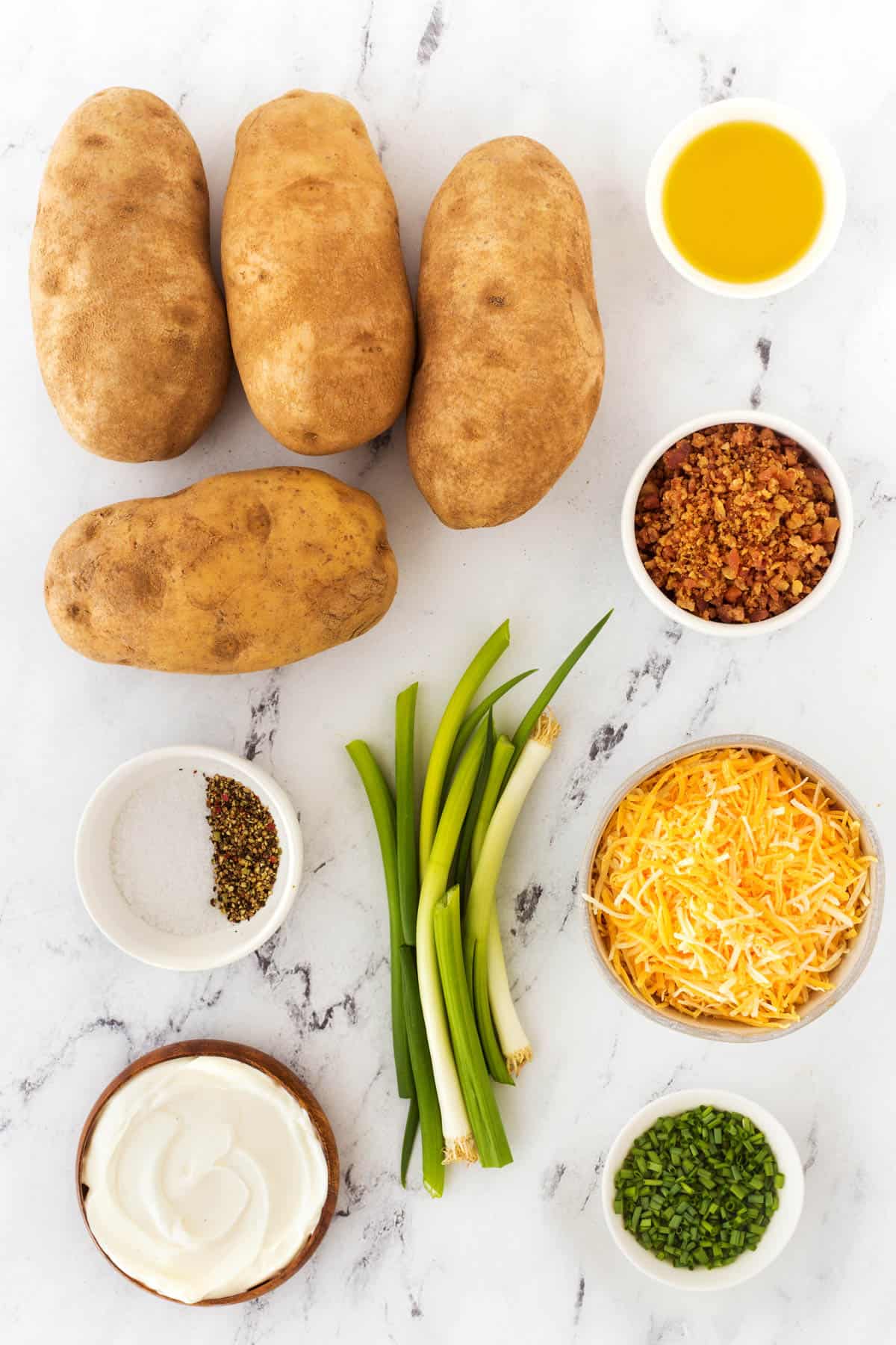 Ingredients for Fluffy Crock Pot Baked Potatoes.