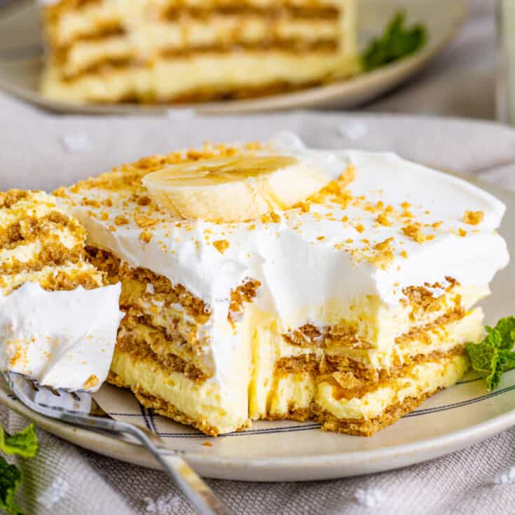 Banana Icebox Cake - Noshing With The Nolands