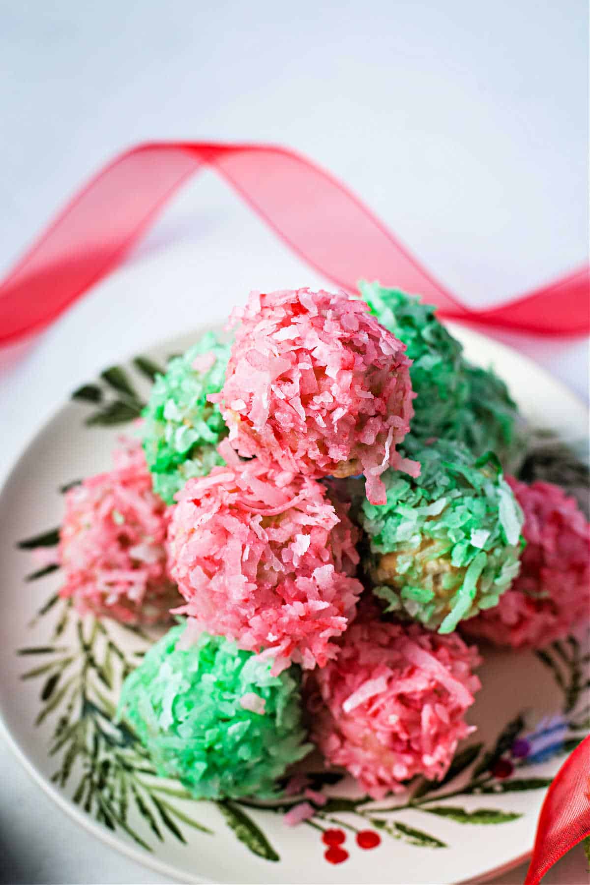 Coconut Ice ⋆ Candy ⋆  - 600 of the best Christmas  Cookie Recipes of all time