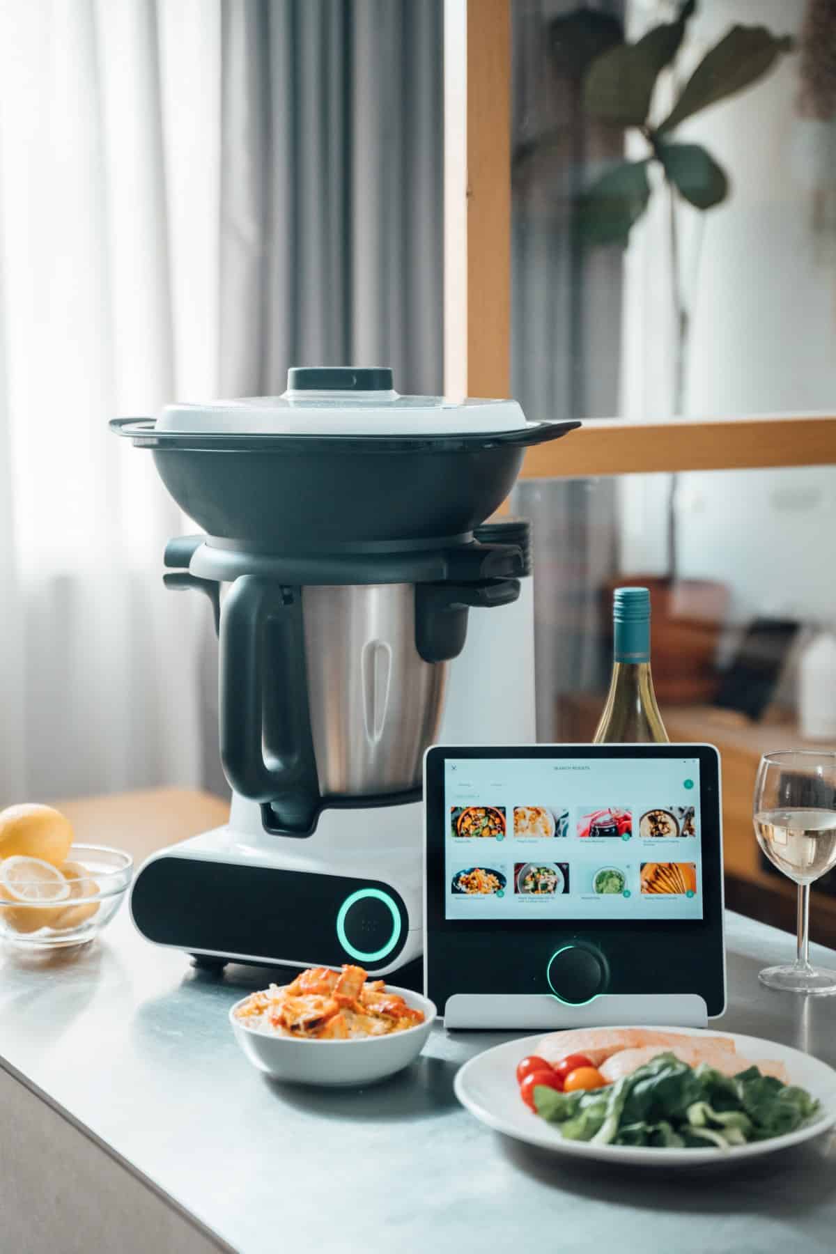 Best Smart All in One Kitchen Appliance - Multo by CookingPal